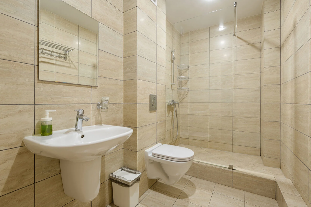 санузел с душевой